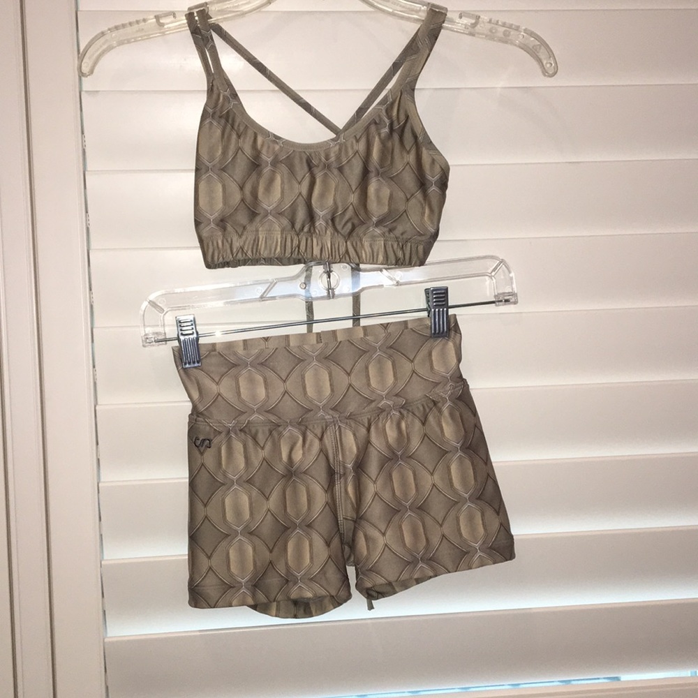 Yoga set